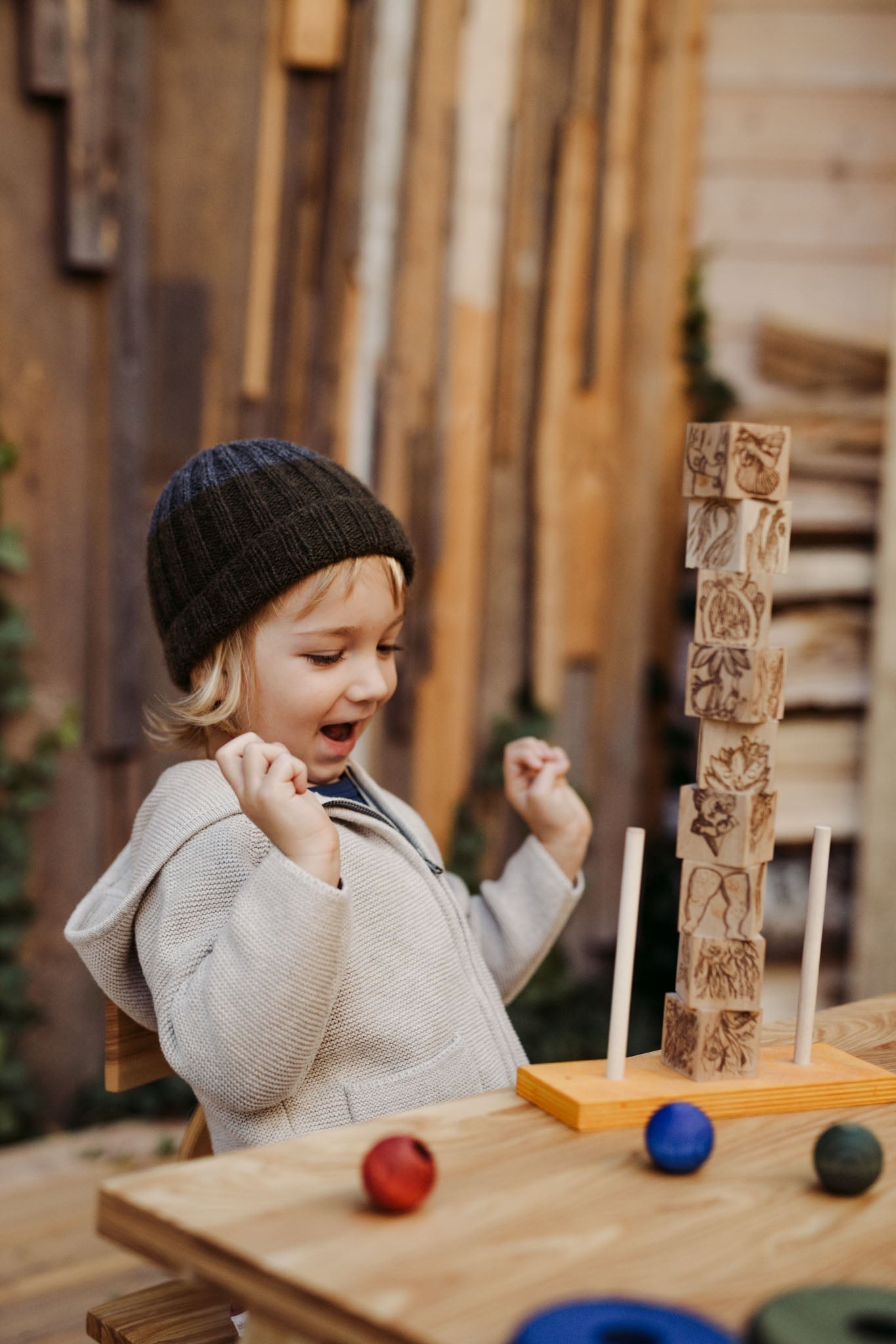 Dreamland - kolorowa układanka płotek Montessori